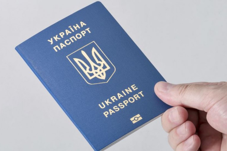 Зачем нужны информационно-консультационные услуги по оформлению биометрического паспорта