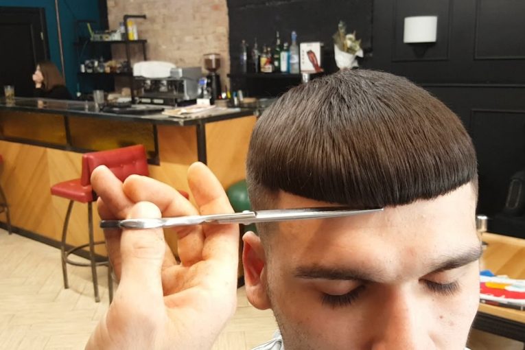 Men’s hair tutorial crop 2017  Мужская стрижка 2017  Men’s hair tutorial scissors