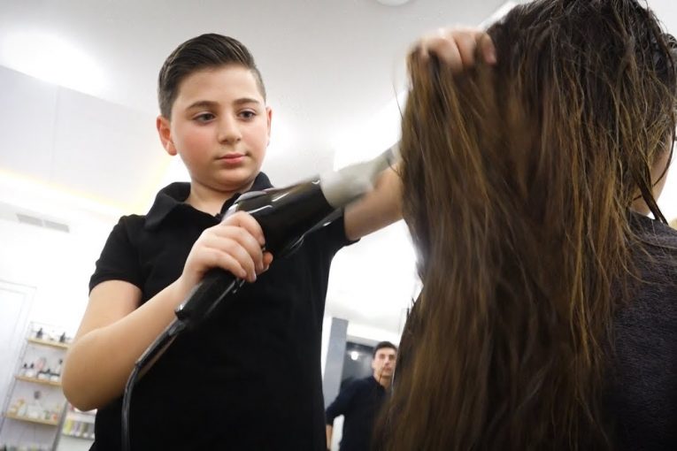 Кто самый молодой парикмахер Армении?