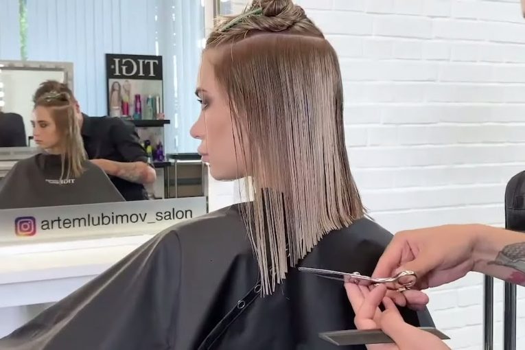 Женская стрижка ДЛИННЫЙ БОБ 2020 средние волосы — Артем Любимов стрижки. Как постричь длинное каре!