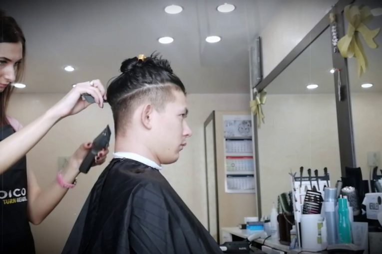 Топ 2020. Как плести брейды с канекалоном на стрижку Man bun или  Top knot.