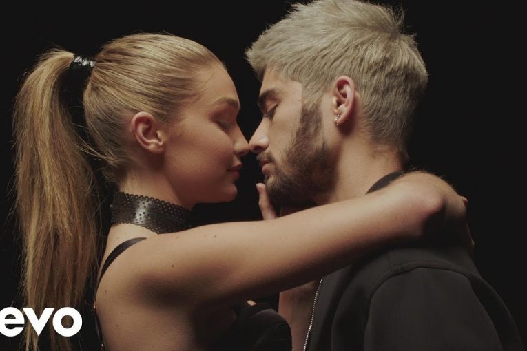 ZAYN — PILLOWTALK (Official Music Video)